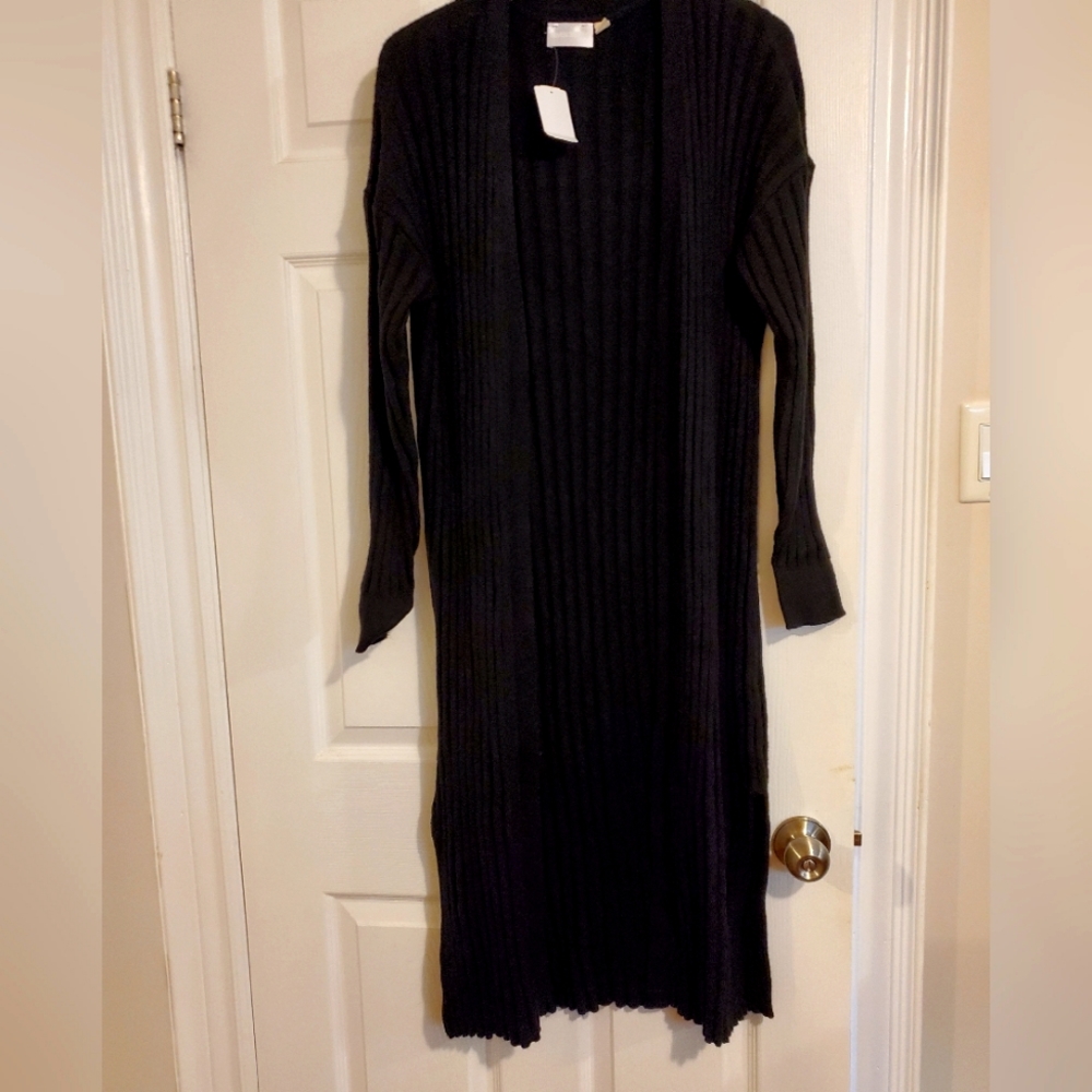 Cardigan  - Wide rib Cardigan with slits on the sides
